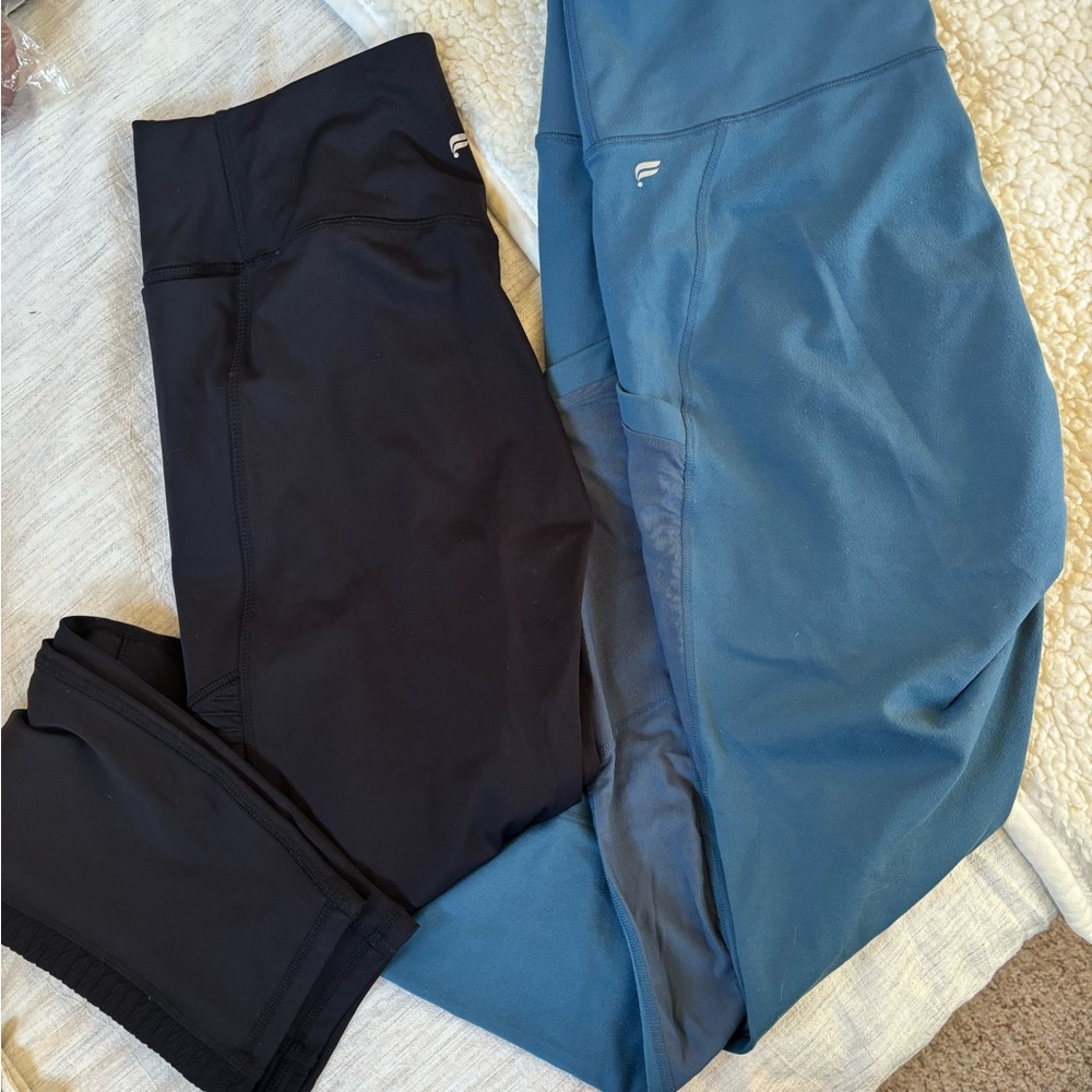 Fabletics Black and Turquoise-Blue Athletic Leggings